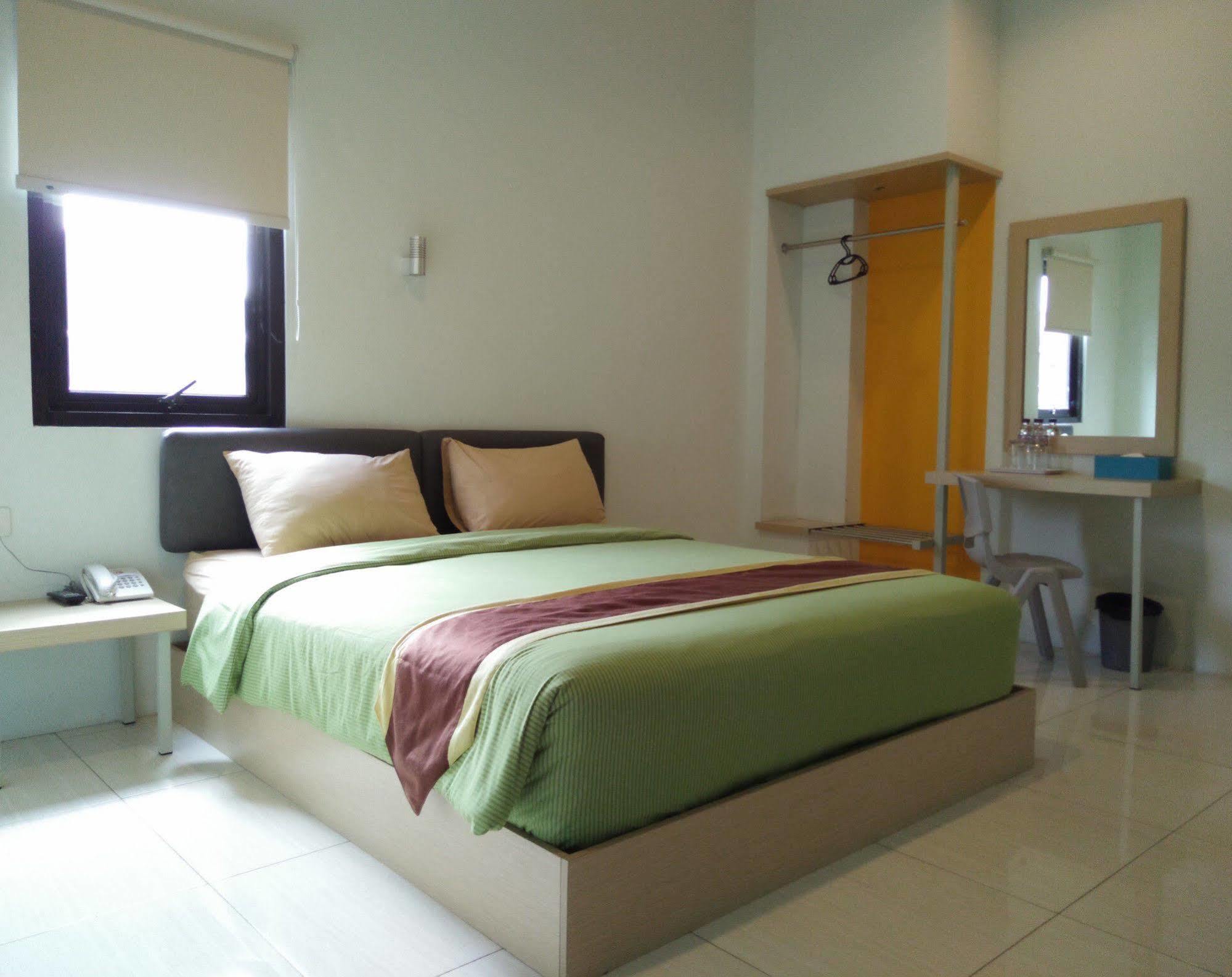 Sentra Inn Bandung Eksteriør bilde